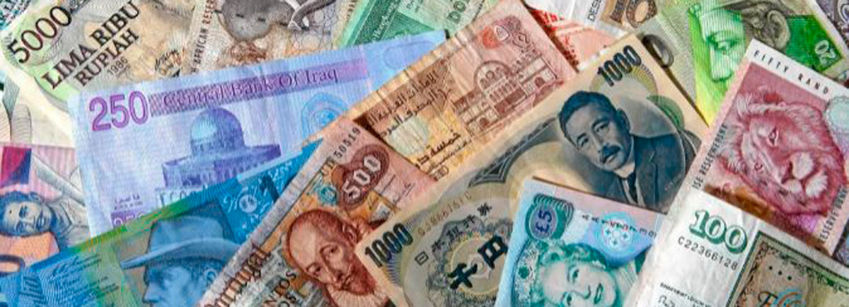 Self Bank lanza cambio de divisa a domicilio